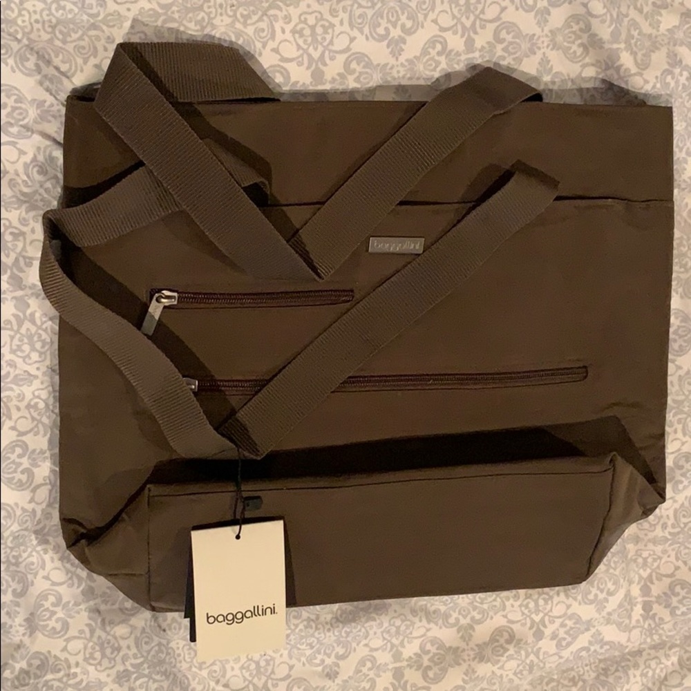Baggallini Tan Nylon Tote Bagg New